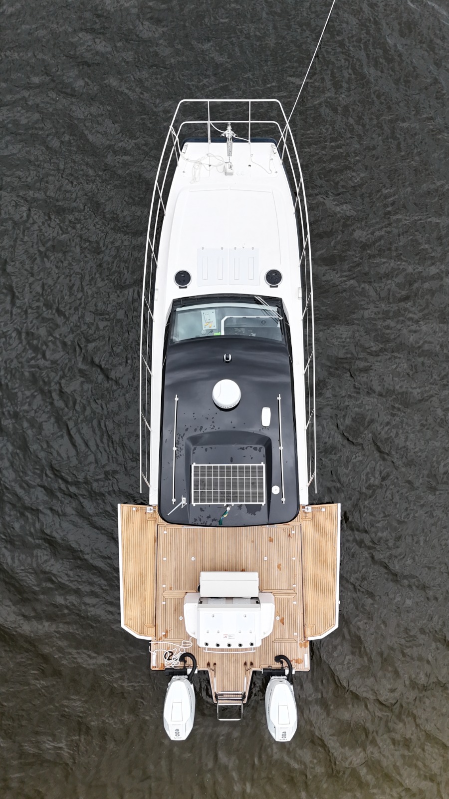 Foto Catamarã Titan Cabin